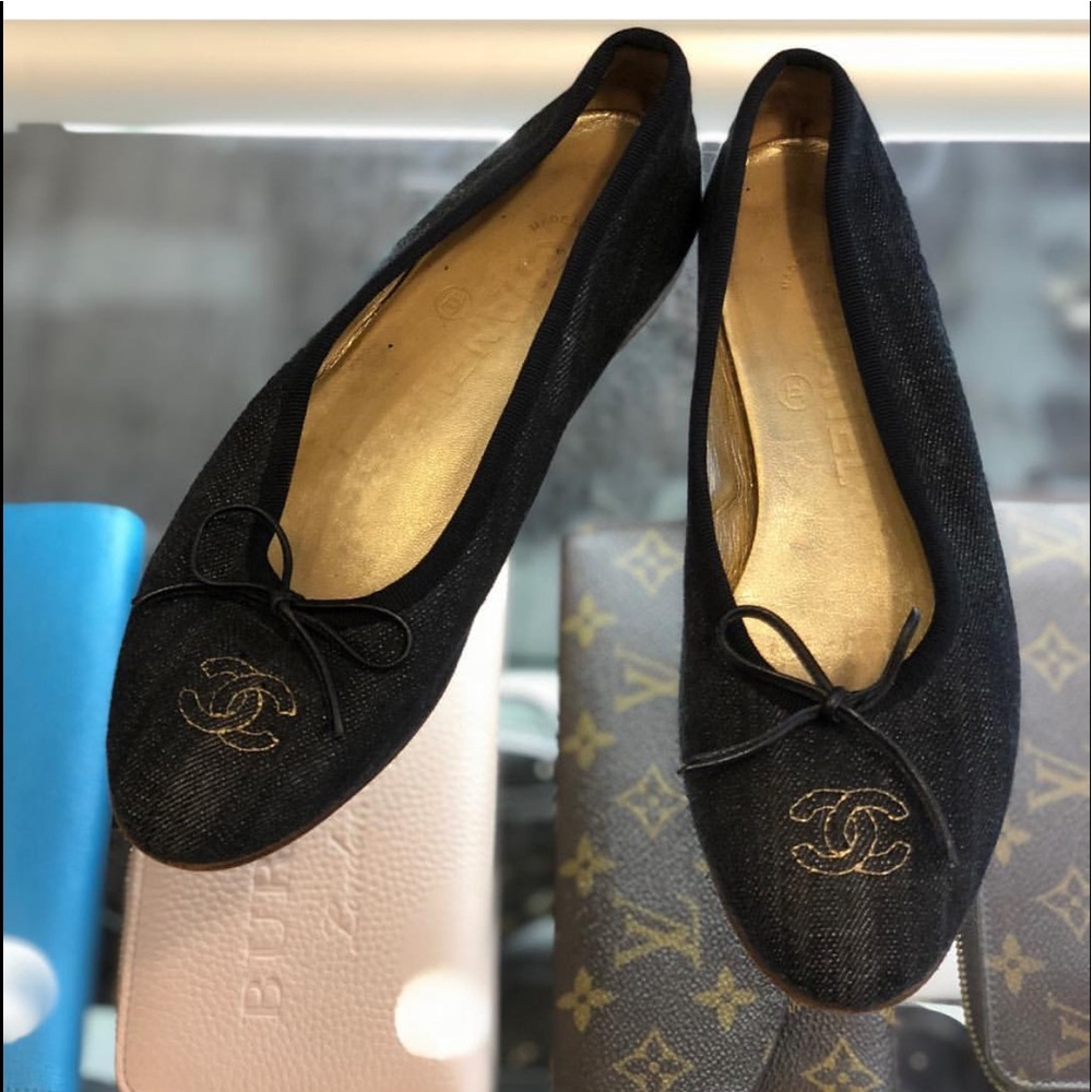 Chanel loafer